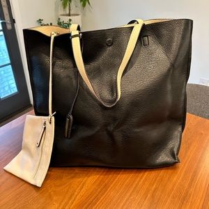 Large reversible tote